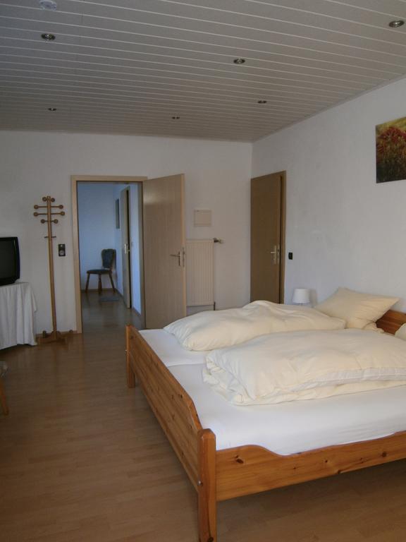 Hotel Strauss Waldbronn Room photo